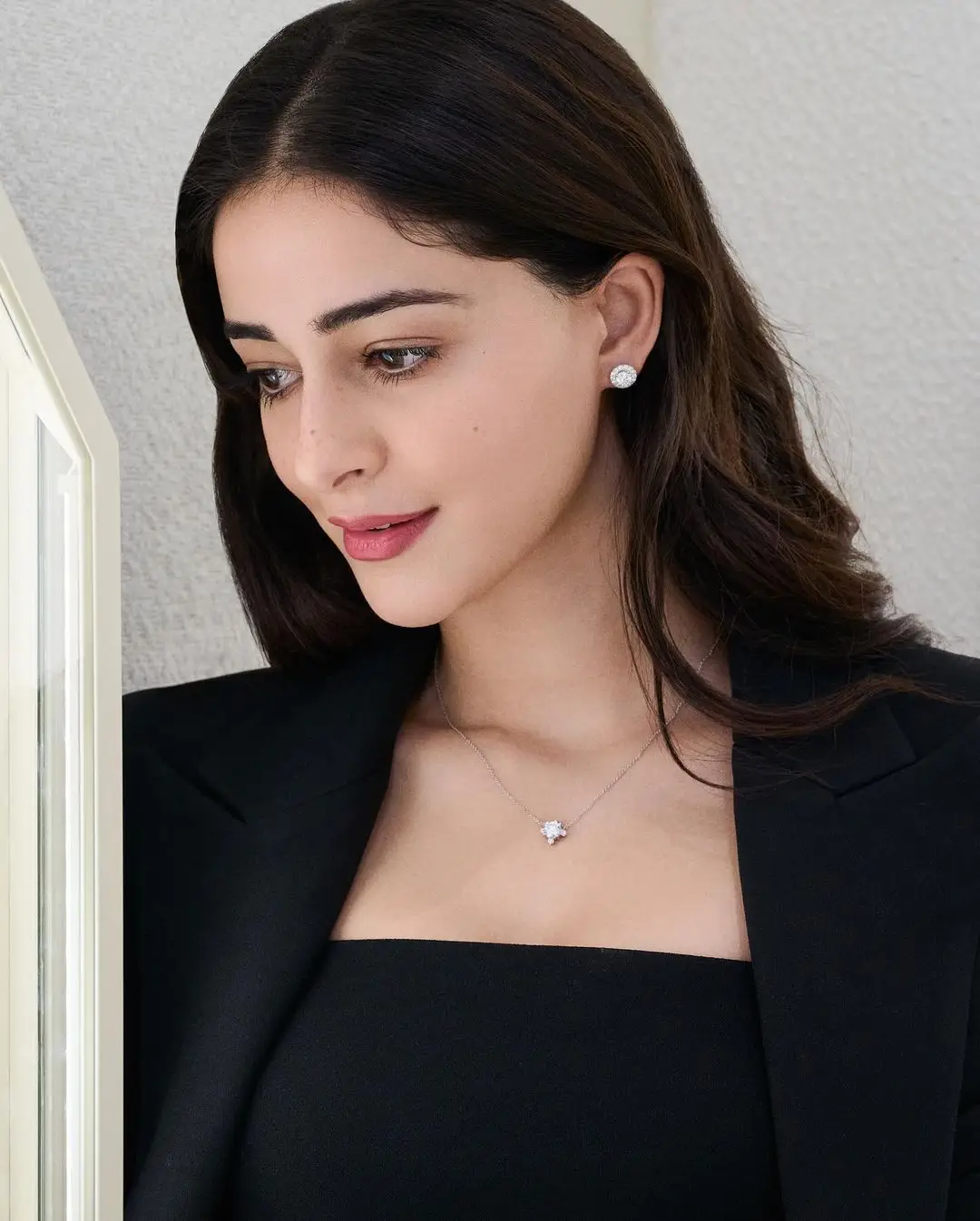 Hindi Actress Ananya Panday In Black Designer Lehenga Choli